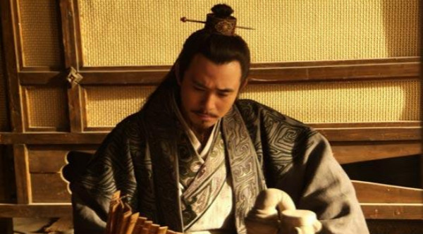 范蠡传奇人生：从越国谋臣到商界巨富的历史真相揭秘
