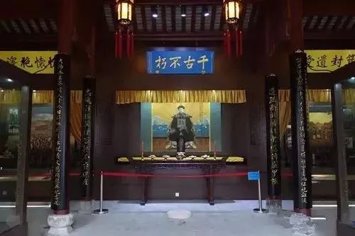 周瑜历史形象_周瑜人物关系网_周瑜与历史人物的互动