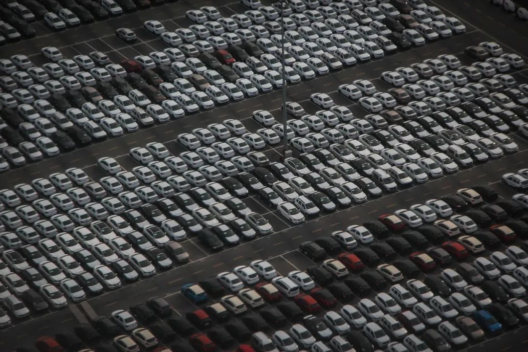 各大电动汽车品牌_电动汽车市场品牌占有率_知名电动汽车品牌的市场表现分析