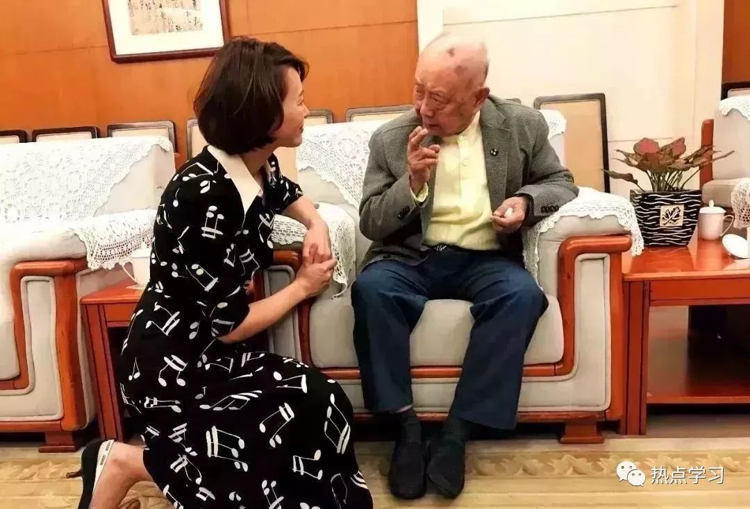 林青霞的幽默感与生活趣事_林青霞的幽默感与生活趣事_林青霞的幽默感与生活趣事