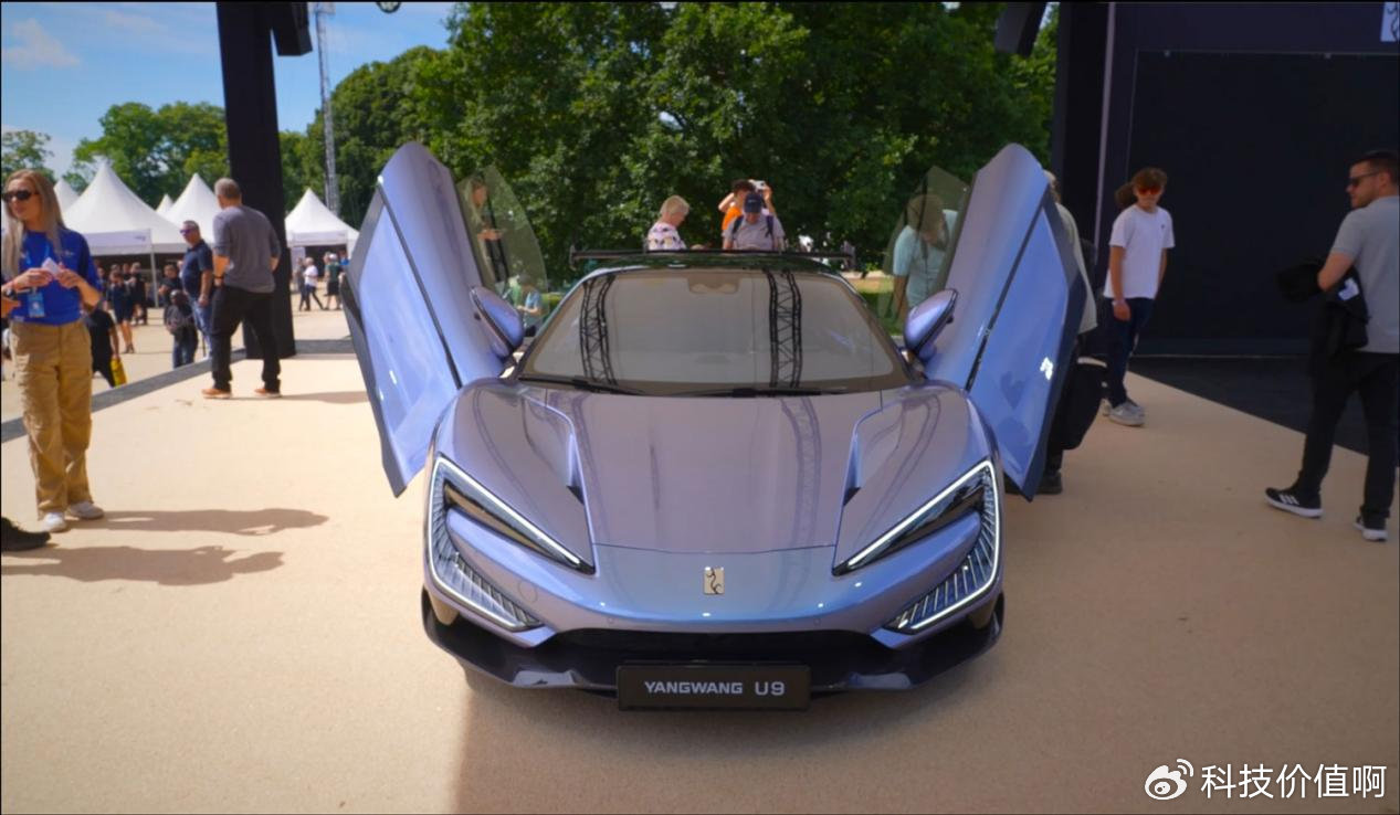 兰博基尼概念赛车_兰博基尼赛车长什么样_兰博基尼的赛车文化与全球车迷的互动