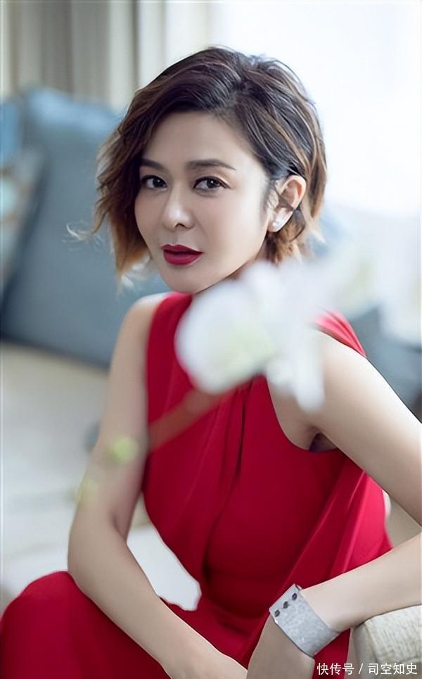 塑造关之琳女性现代形象的方法_关之琳的现代女性形象塑造_塑造关之琳女性现代形象