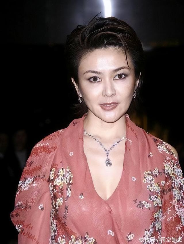 塑造关之琳女性现代形象_关之琳的现代女性形象塑造_塑造关之琳女性现代形象的方法