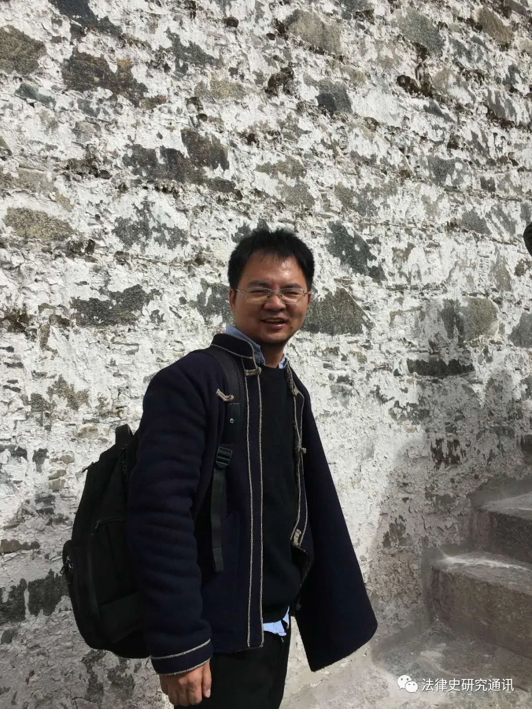 曹操与黄巾军的斗争历程_曹操征讨黄巾军_曹操大败黄巾军