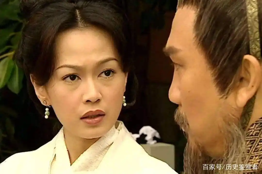 秦始皇嬴政团队实力有多强？文有李斯蒙毅，武有王翦蒙恬横扫六国