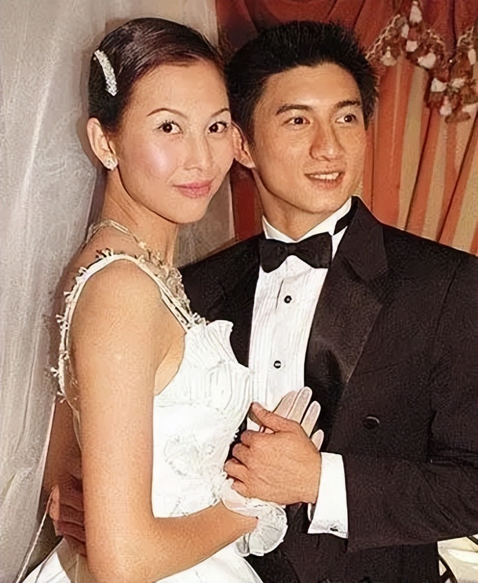 情感张晋家庭故事生活在线阅读_张晋家庭背景_张晋的情感生活与家庭故事