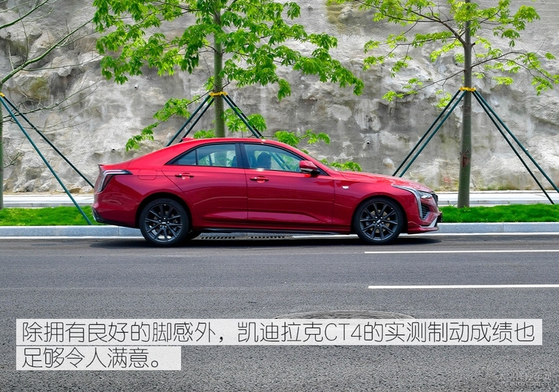 追求运动型车本质 测试凯迪拉克CT4 28T