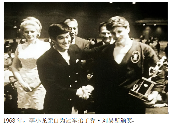 李小龙文化输出_李小龙在流行文化中的地位_李小龙有文化吗