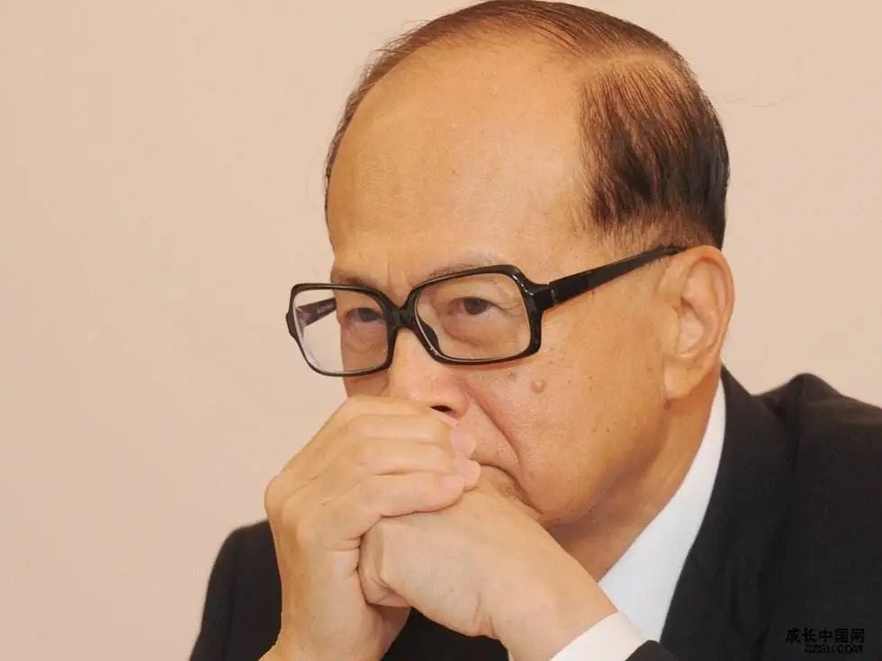 李嘉诚对创业机会的把握_李嘉诚的市场分析与商机把握_李嘉诚经营模式