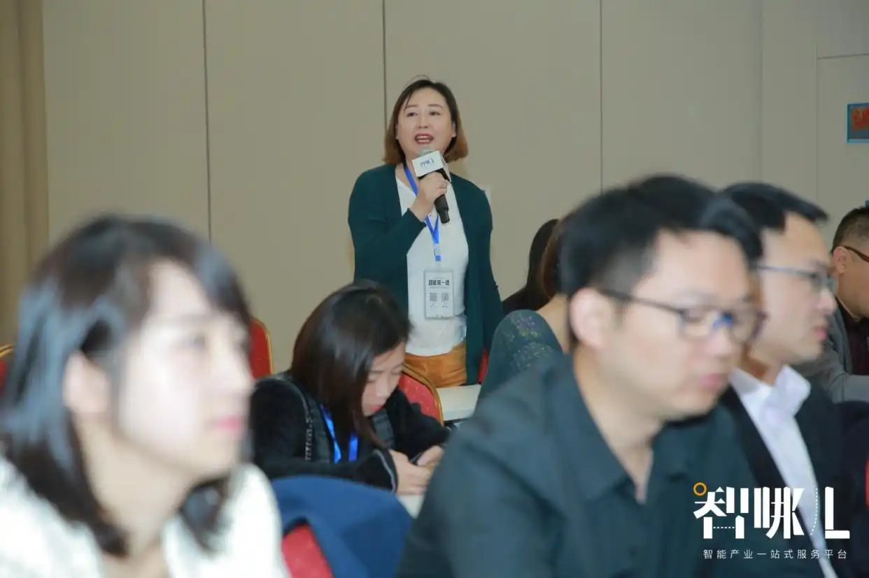 智能家居引领_转变传统家居思维：拥抱智能家居新时代_智能家居价值呈现