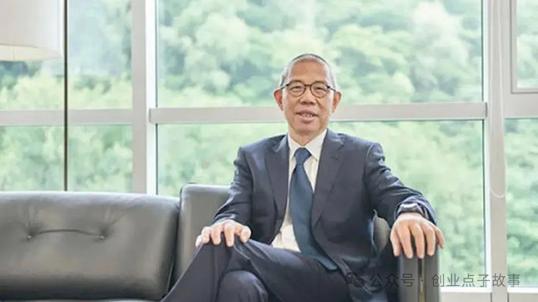 钟睒睒早年生活与工作经历：从普通家庭到创业成功的人生启示