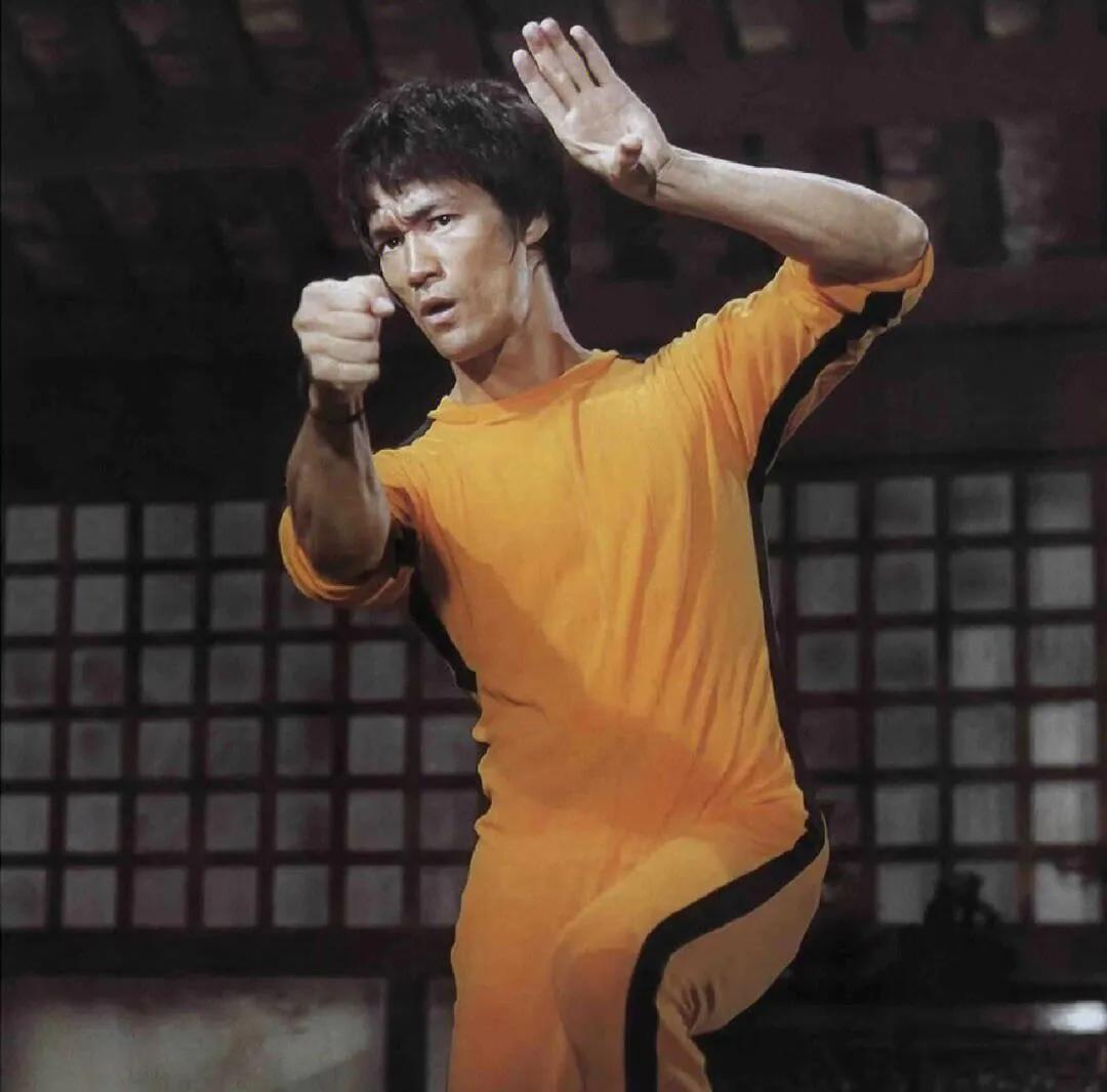 李小龙的勇气与挑战精神_李小龙勇气挑战精神的例子_李小龙勇气挑战精神的电影