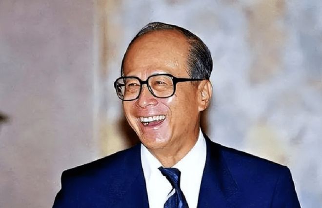 李嘉诚长寿秘诀揭秘：简单健康生活与乐观心态的养生之道