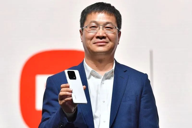 小米谁设计的_小米技术实力_性能背后的故事：小米手机的设计与技术