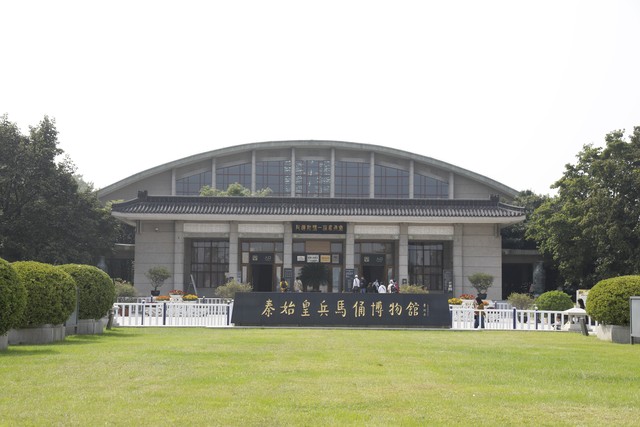 秦始皇的艺术成就与文化影响_秦始皇文化方面的成就_秦始皇的艺术形象