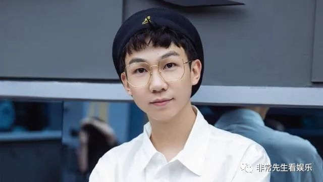 邓紫棋歌手首秀_邓紫棋与知名歌手合作，共同完成全新音乐作品_邓紫棋新出的一首歌