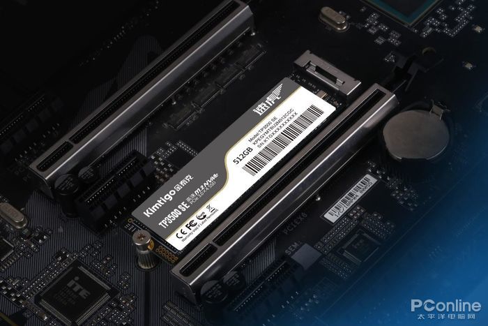 金泰克的内存和硬盘怎么样_NVMe存储选择：金泰克TP3500 SE 1TB的性能分析_请大家慎选金泰克的内存